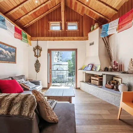 Spacious Loft On Pedestrian Street With Views * Chamonix